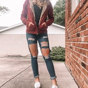 Cozy Maroon faux-fur lined Jacket (Hollister-m)